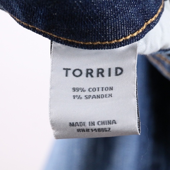 Torrid Girlfriend Skinny Jeans - Picture 8 of 8